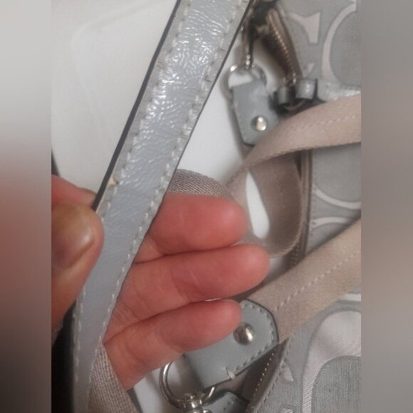 Coach F19435 Shoulder Crossbody Hand Bag - Picture 6 of 11